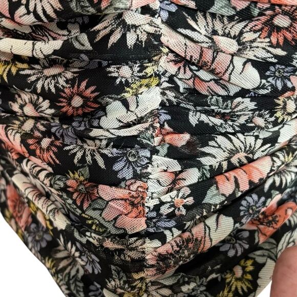FOREVER 21 - NWT - FLORAL SWEETHEART CROP TOP - SIZE XL - VERY FEMININE B3 - Picture 6 of 14